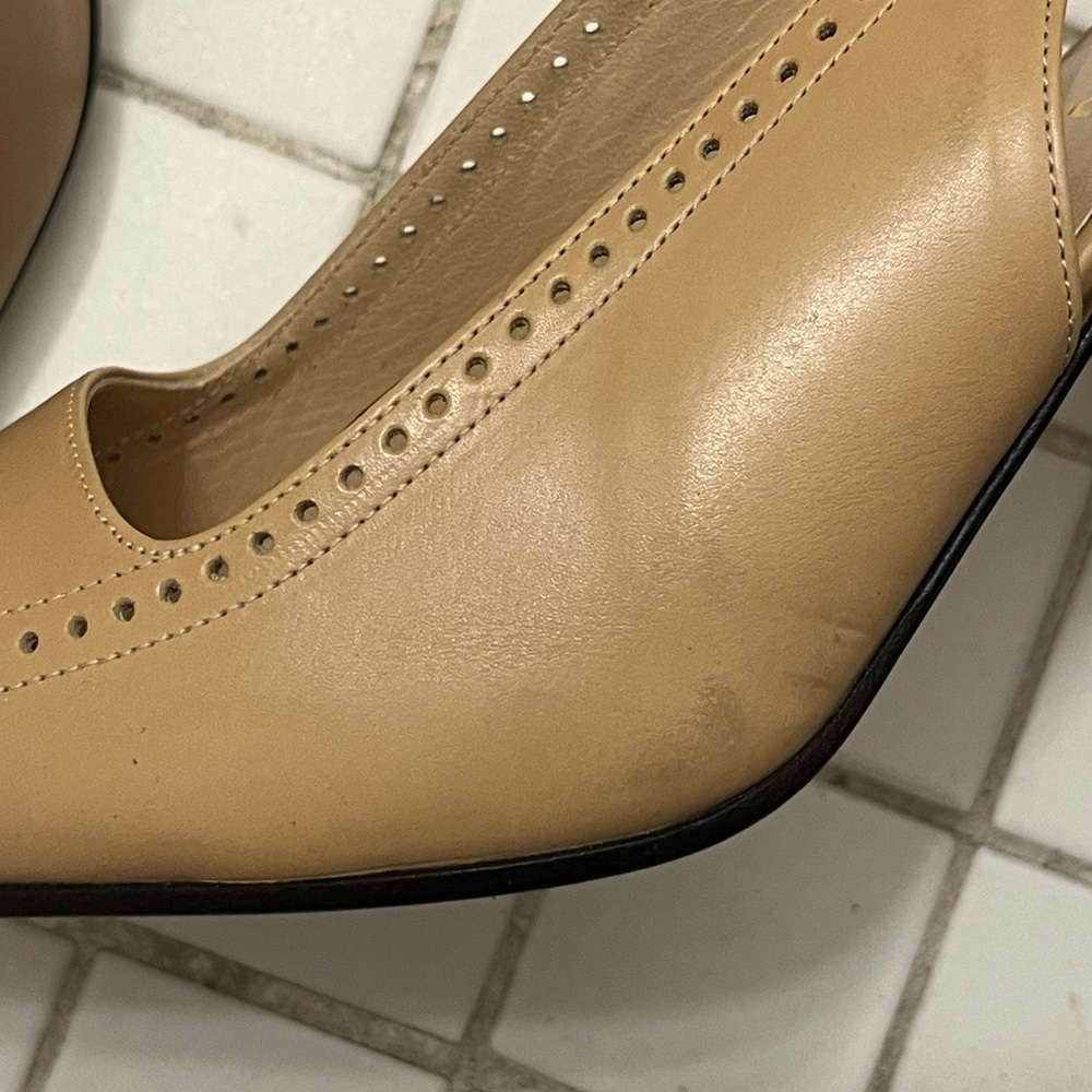Celine Beige Leather Slingback Heels Women’s Size 10 / 40 EU with FLAWS - Picture 8 of 13